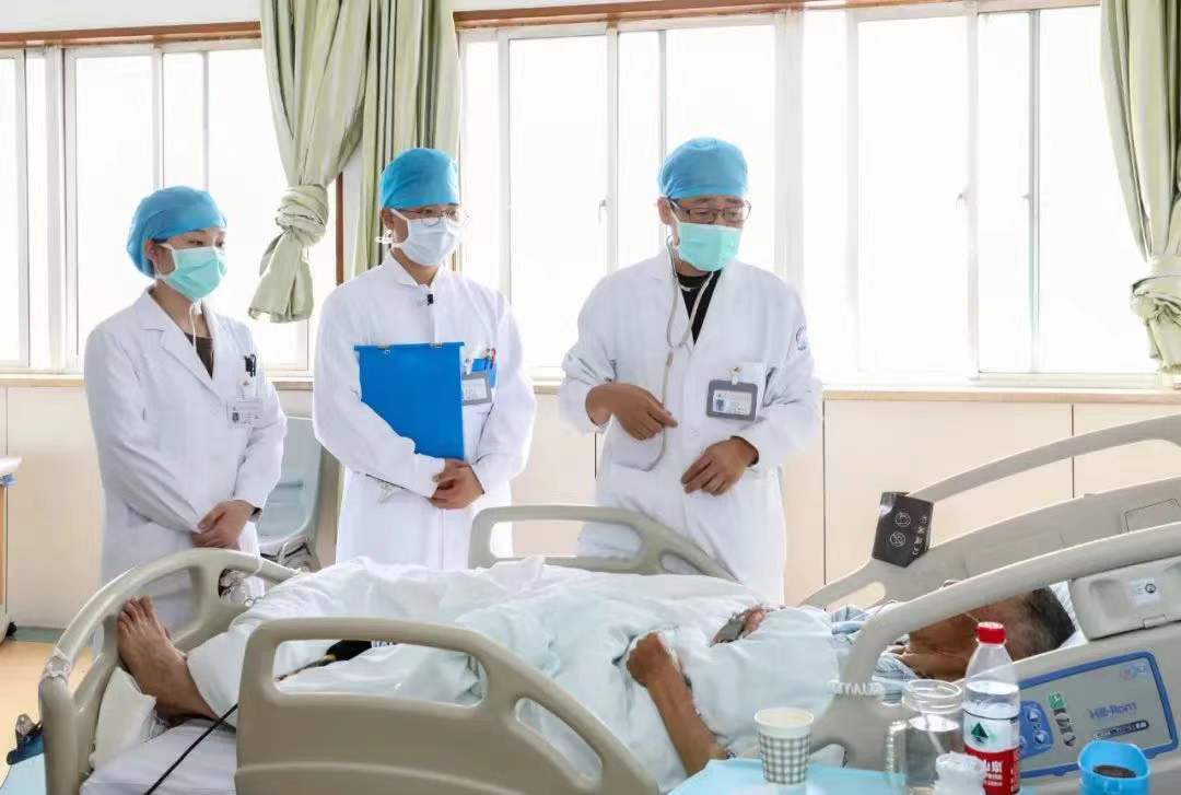 衛(wèi)生事業(yè)